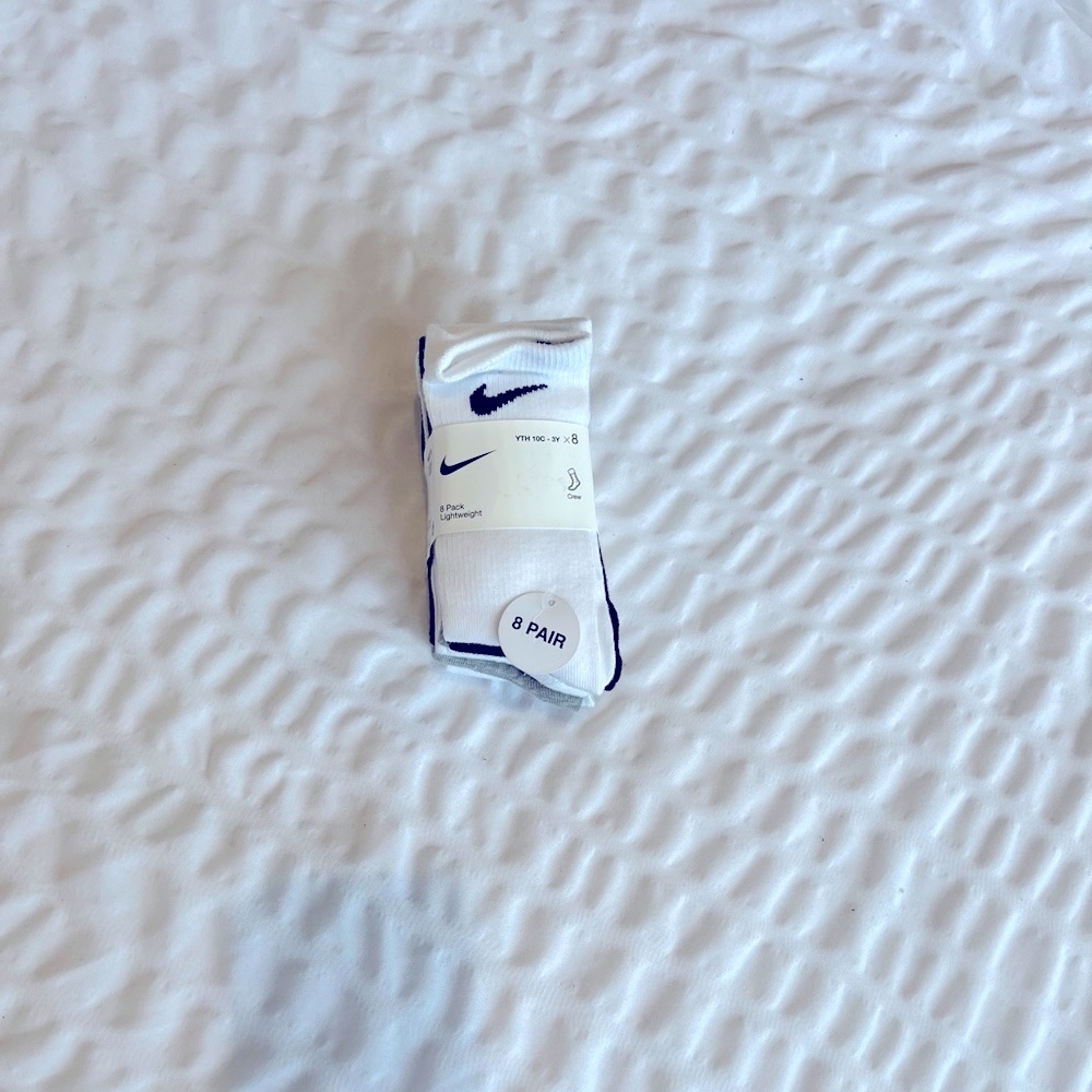 NWT - Nike Youth Crew Socks, 8-Pack